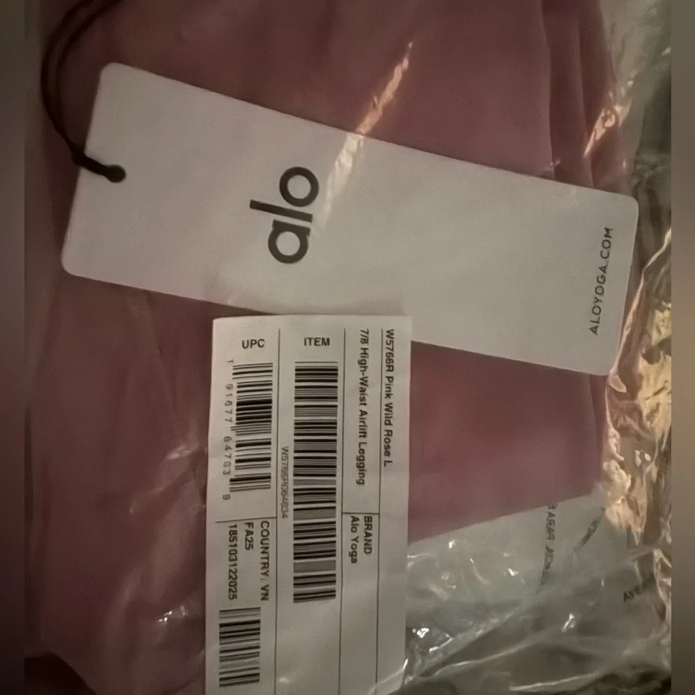 Alo 7/8 High-Waist Airlift Leggings NWT Pink Wild Rose Large